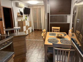 Brookforest Family Apartman